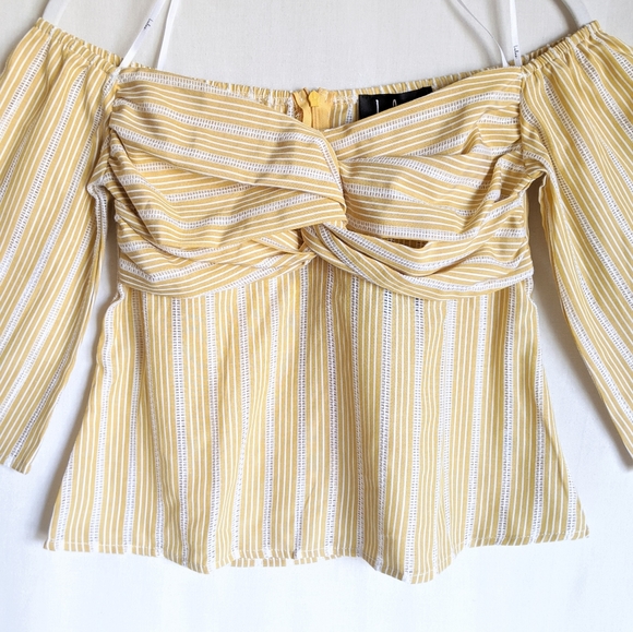 Lulu's Beyond Belief Off Shoulder Knot Front Top - Picture 3 of 10